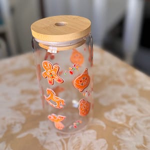 Gingerbread Dreams Glass Cup (16 oz)